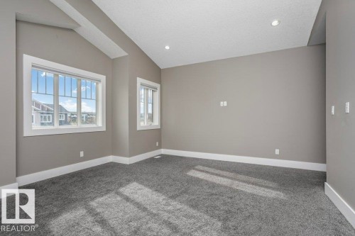 2453 Ashcraft Crescent, Edmonton, AB - Indoor Photo Showing Other Room