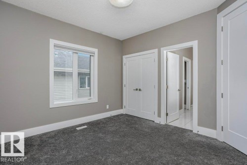 2453 Ashcraft Crescent, Edmonton, AB - Indoor Photo Showing Other Room