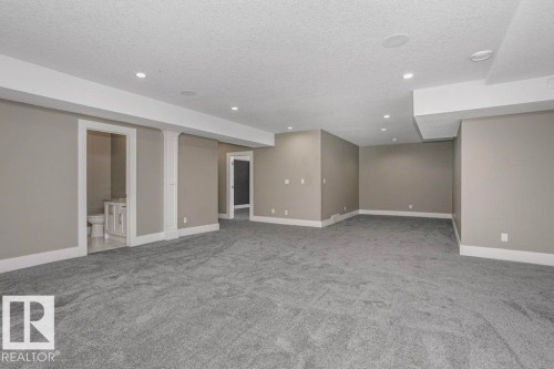 2453 Ashcraft Crescent, Edmonton, AB - Indoor Photo Showing Other Room