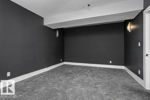 2453 Ashcraft Crescent, Edmonton, AB - Indoor Photo Showing Other Room