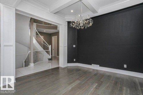 2453 Ashcraft Crescent, Edmonton, AB - Indoor Photo Showing Other Room