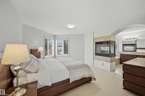 3411 Macneil Link, Edmonton, AB - Indoor Photo Showing Bedroom