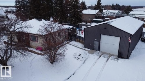 5510 Railway Avenue, Glendon, AB - Outdoor