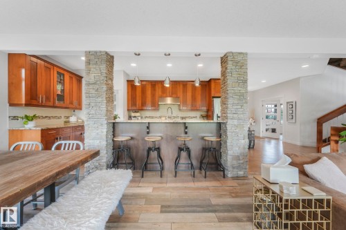 2441 Bowen Wynd, Edmonton, AB - Indoor