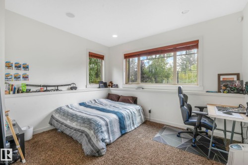 2441 Bowen Wynd, Edmonton, AB - Indoor Photo Showing Other Room