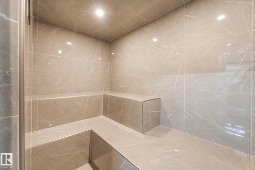 2441 Bowen Wynd, Edmonton, AB - Indoor Photo Showing Bathroom