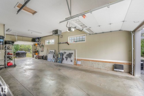 2441 Bowen Wynd, Edmonton, AB - Indoor Photo Showing Garage