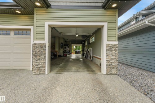 2441 Bowen Wynd, Edmonton, AB - Outdoor With Exterior