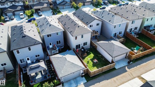 7627 Creighton, Edmonton, AB - Outdoor