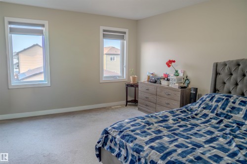7627 Creighton, Edmonton, AB - Indoor Photo Showing Bedroom