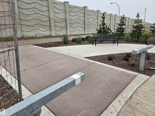 12430 85 Street, Edmonton, AB - Outdoor