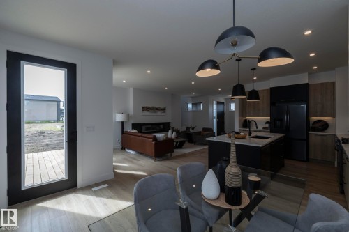 4541 Knight Wynd, Edmonton, AB - Indoor