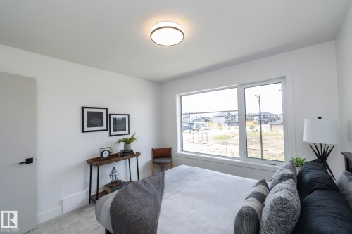 4541 Knight Wynd, Edmonton, AB - Indoor Photo Showing Bedroom