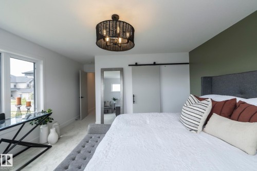 4541 Knight Wynd, Edmonton, AB - Indoor Photo Showing Bedroom