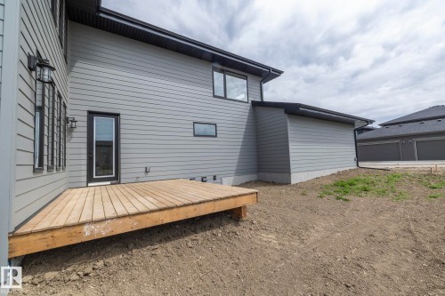 4541 Knight Wynd, Edmonton, AB - Outdoor With Exterior