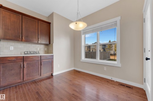 3650 13 Street, Edmonton, AB - Indoor