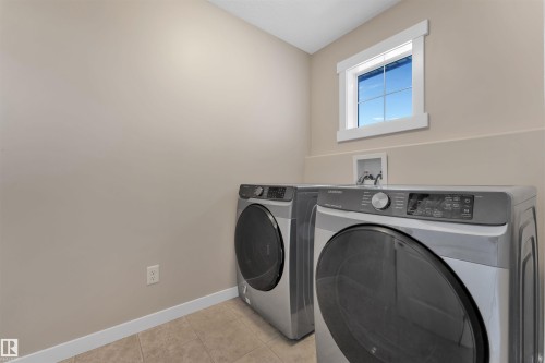 3650 13 Street, Edmonton, AB - Indoor Photo Showing Laundry Room