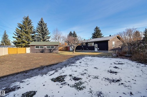 9648 74 Street Nw, Edmonton, AB - Outdoor