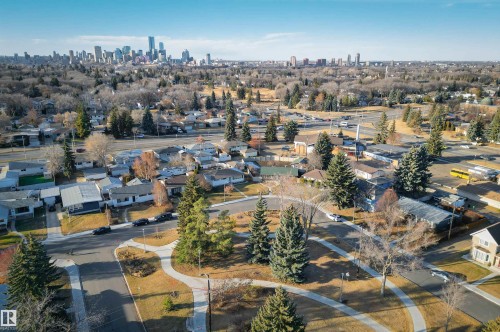 9648 74 Street Nw, Edmonton, AB - Outdoor With View
