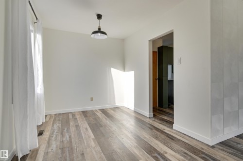 9648 74 Street Nw, Edmonton, AB - Indoor Photo Showing Other Room