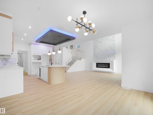 6811 171 Avenue, Edmonton, AB - Indoor