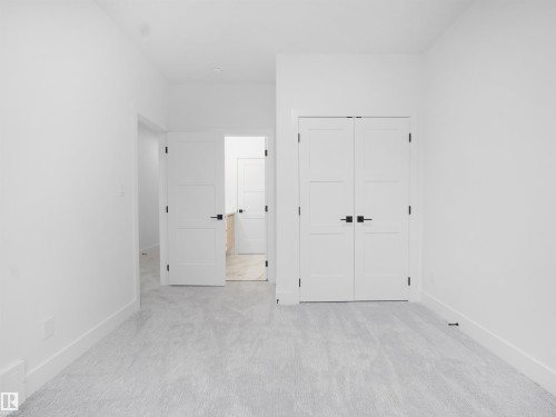 6811 171 Avenue, Edmonton, AB - Indoor Photo Showing Other Room
