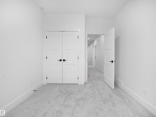 6811 171 Avenue, Edmonton, AB - Indoor Photo Showing Other Room