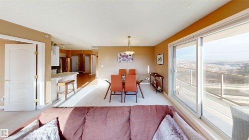 605 10649 Saskatchewan Drive, Edmonton, AB - Indoor