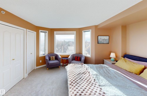 605 10649 Saskatchewan Drive, Edmonton, AB - Indoor Photo Showing Bedroom