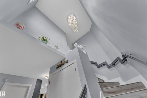 3212 29 Avenue, Edmonton, AB - Indoor