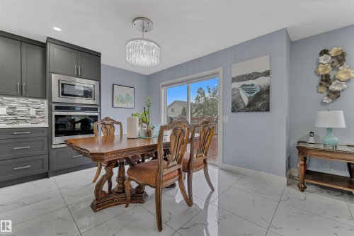 3212 29 Avenue, Edmonton, AB - Indoor Photo Showing Dining Room