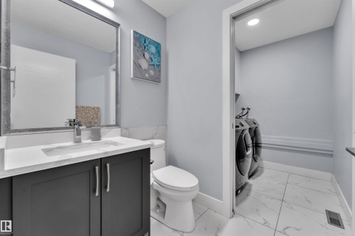 3212 29 Avenue, Edmonton, AB - Indoor