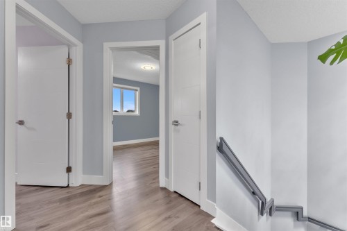 3212 29 Avenue, Edmonton, AB - Indoor Photo Showing Other Room