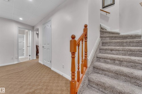 3212 29 Avenue, Edmonton, AB - Indoor Photo Showing Other Room