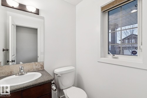 323 Avena Link, Leduc, AB - Indoor Photo Showing Bathroom