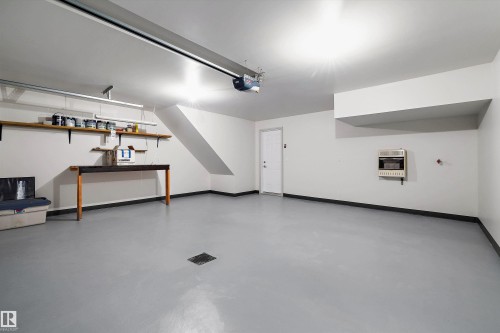 17 903 Rutherford Road, Edmonton, AB - Indoor Photo Showing Garage