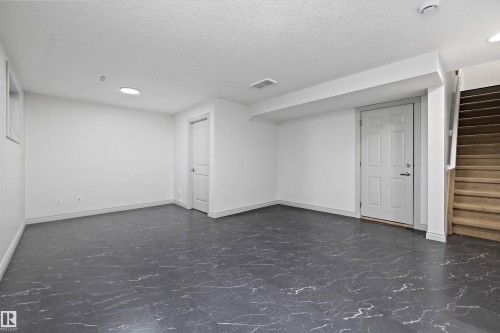 17 903 Rutherford Road, Edmonton, AB - Indoor Photo Showing Other Room