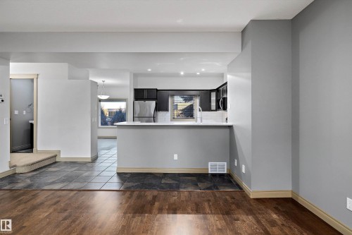 17 903 Rutherford Road, Edmonton, AB - Indoor