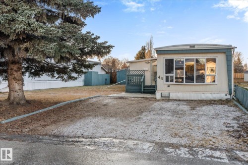 44 305 Calahoo Road, Spruce Grove, AB - Outdoor