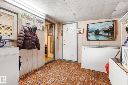 44 305 Calahoo Road, Spruce Grove, AB - Indoor Photo Showing Other Room