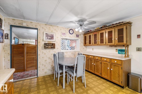 44 305 Calahoo Road, Spruce Grove, AB - Indoor