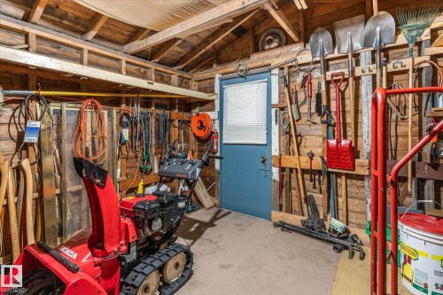44 305 Calahoo Road, Spruce Grove, AB - Indoor Photo Showing Basement