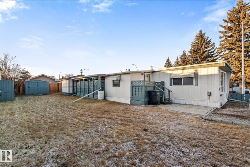 44 305 Calahoo Road, Spruce Grove, AB - Outdoor