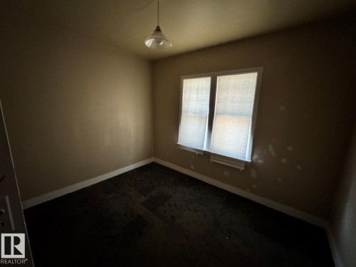 11251 86 Street, Edmonton, AB - Indoor Photo Showing Other Room