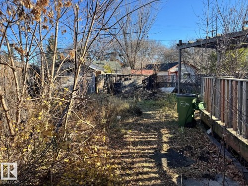 11251 86 Street, Edmonton, AB - Outdoor