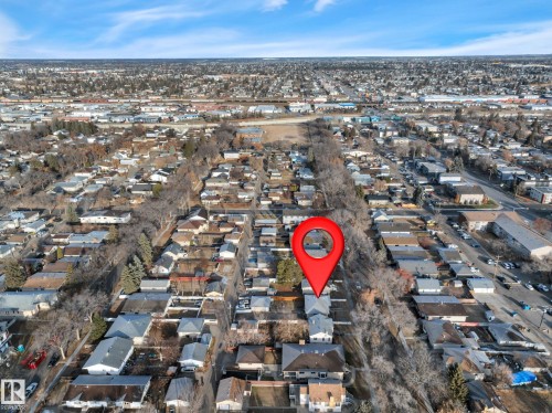 12218 83 Street, Edmonton, AB - Outdoor With View