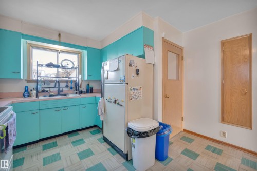12218 83 Street, Edmonton, AB - Indoor Photo Showing Kitchen