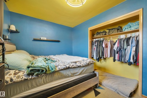 12218 83 Street, Edmonton, AB - Indoor Photo Showing Bedroom