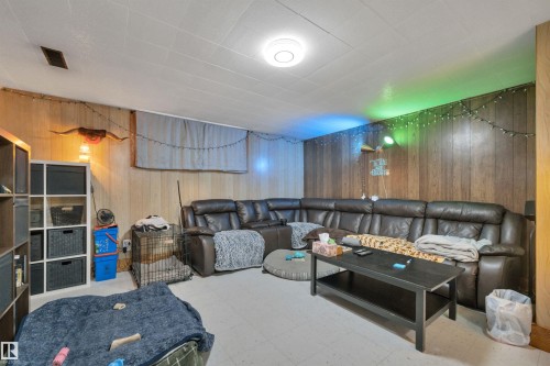 12218 83 Street, Edmonton, AB - Indoor