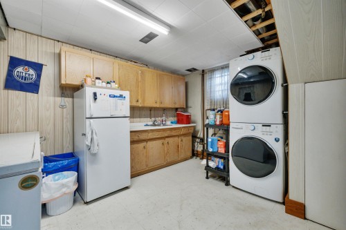12218 83 Street, Edmonton, AB - Indoor Photo Showing Laundry Room